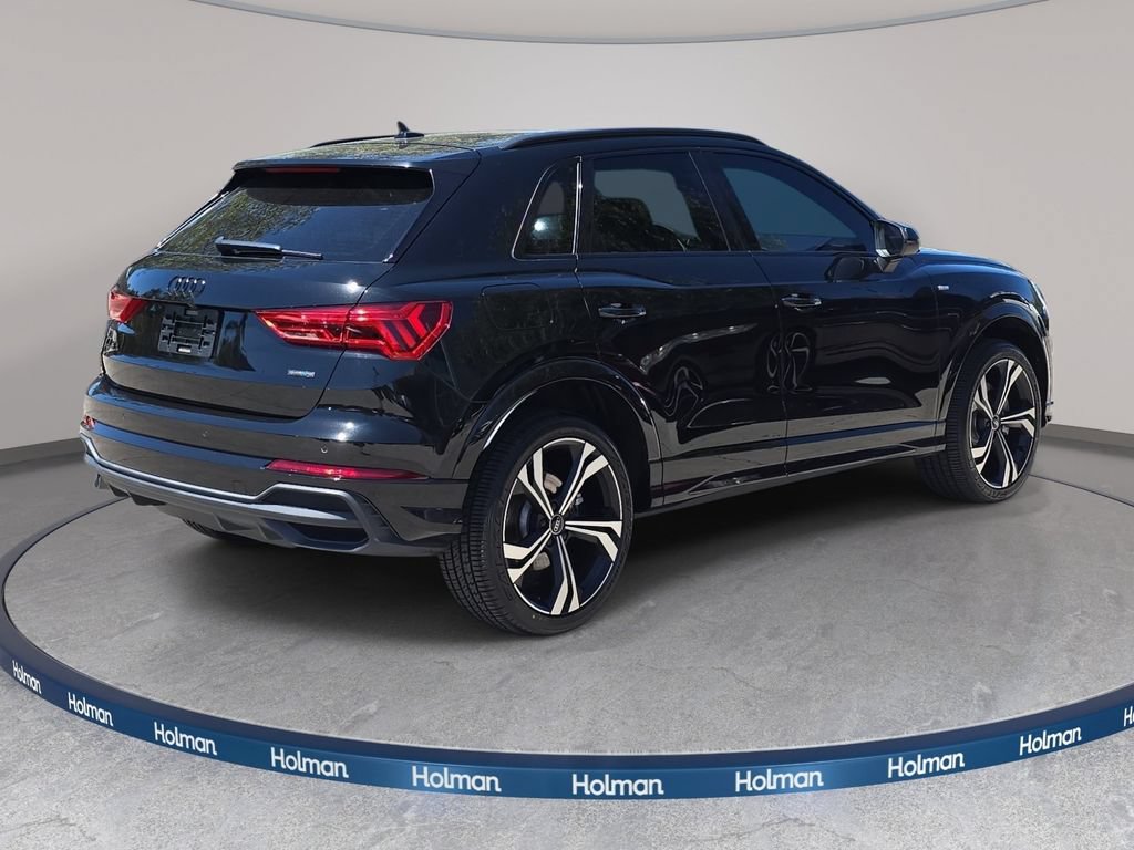Used 2024 Audi Q3 2.0T Premium Plus w/ Premium Plus Package AWD/4WD image 6