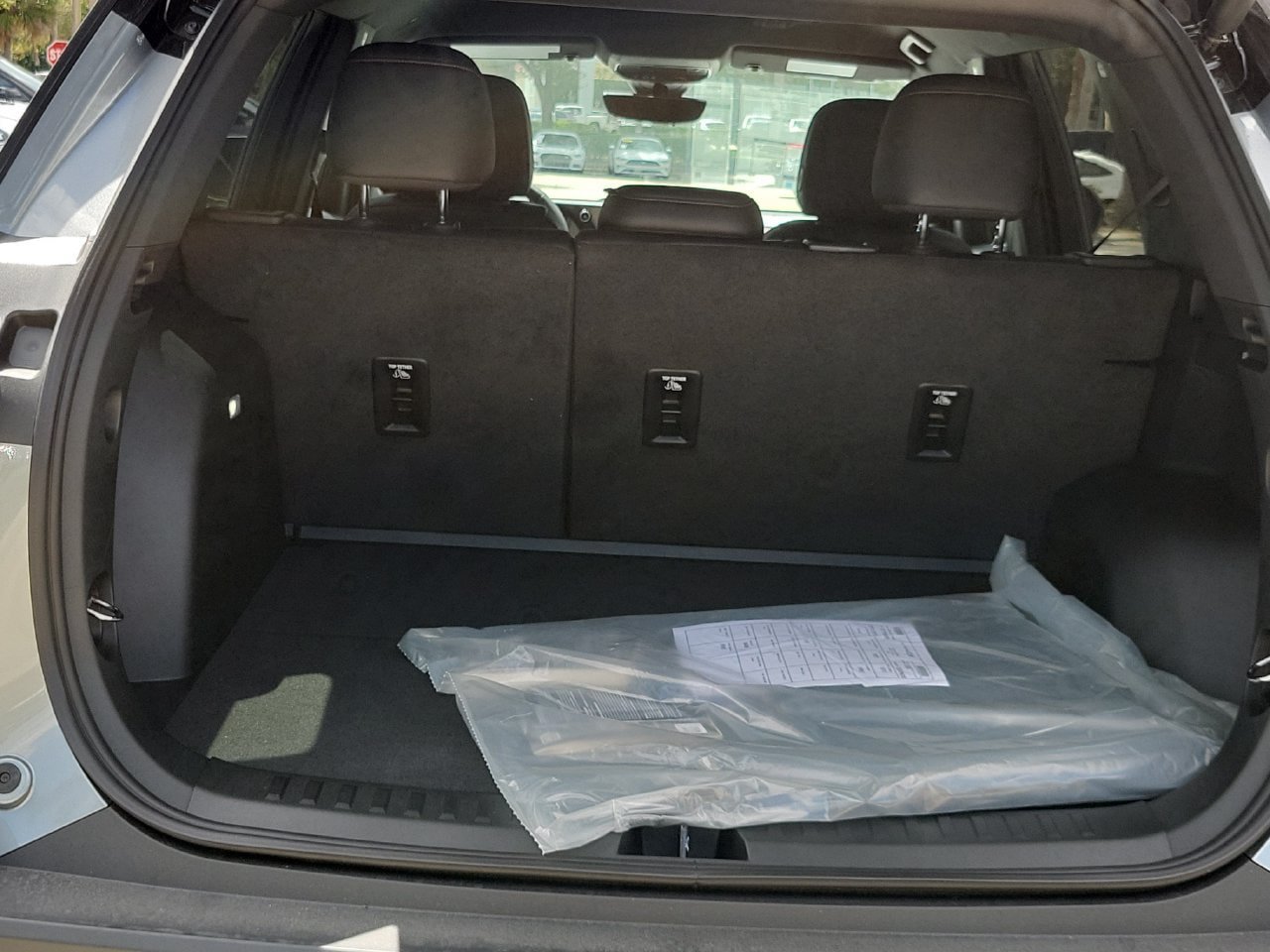 New 2027 Chevrolet Equinox RS w/ Safety and Technology Package FWD image 10