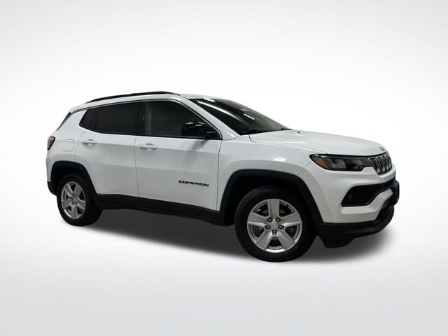 Used 2022 Jeep Compass Latitude image 36