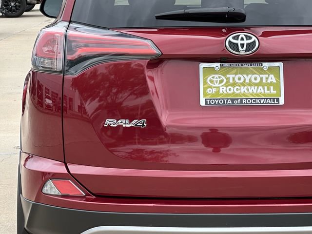 Used 2018 Toyota RAV4 XLE AWD/4WD image 5