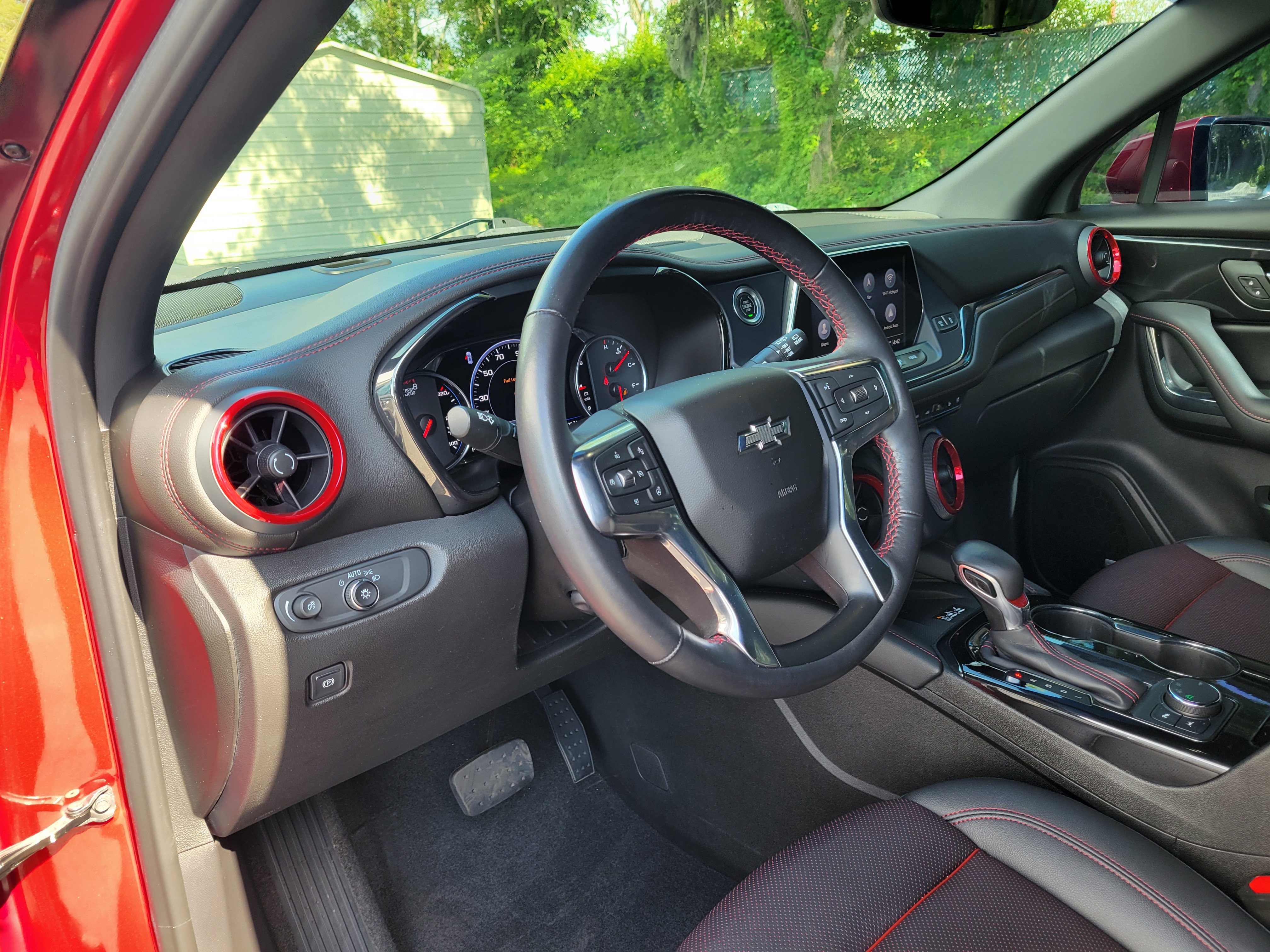 Certified 2021 Chevrolet Blazer RS w/ Enhanced Convenience Package FWD image 32