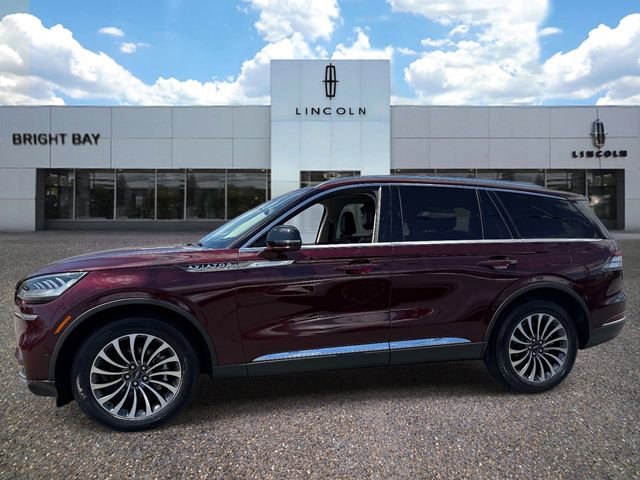 Certified 2022 Lincoln Aviator Reserve w/ Equipment Group 201A AWD/4WD image 3