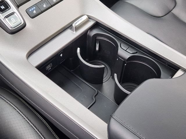 Used 2022 Hyundai Palisade Calligraphy image 15