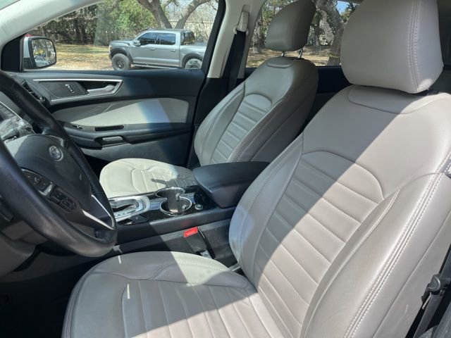 Used 2018 Ford Edge SEL image 7