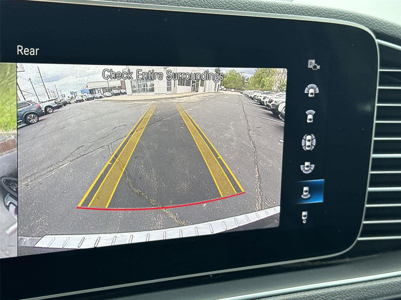 Used 2022 Mercedes-Benz GLE 350 4MATIC image 25