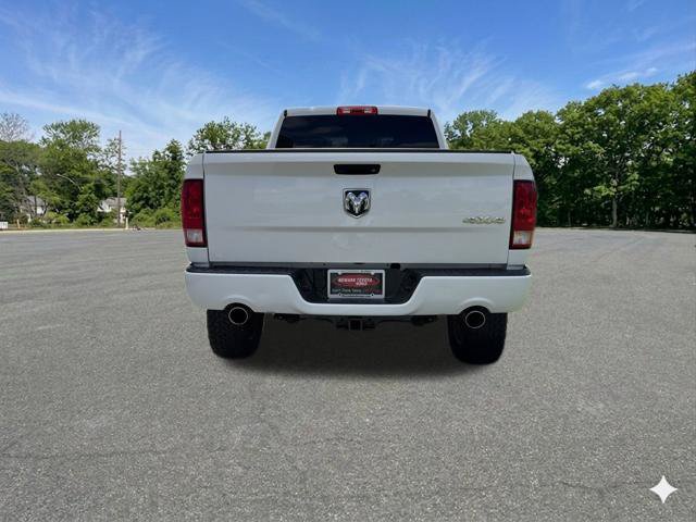 Used 2018 RAM 1500 Express w/ Express Value Package AWD/4WD image 7