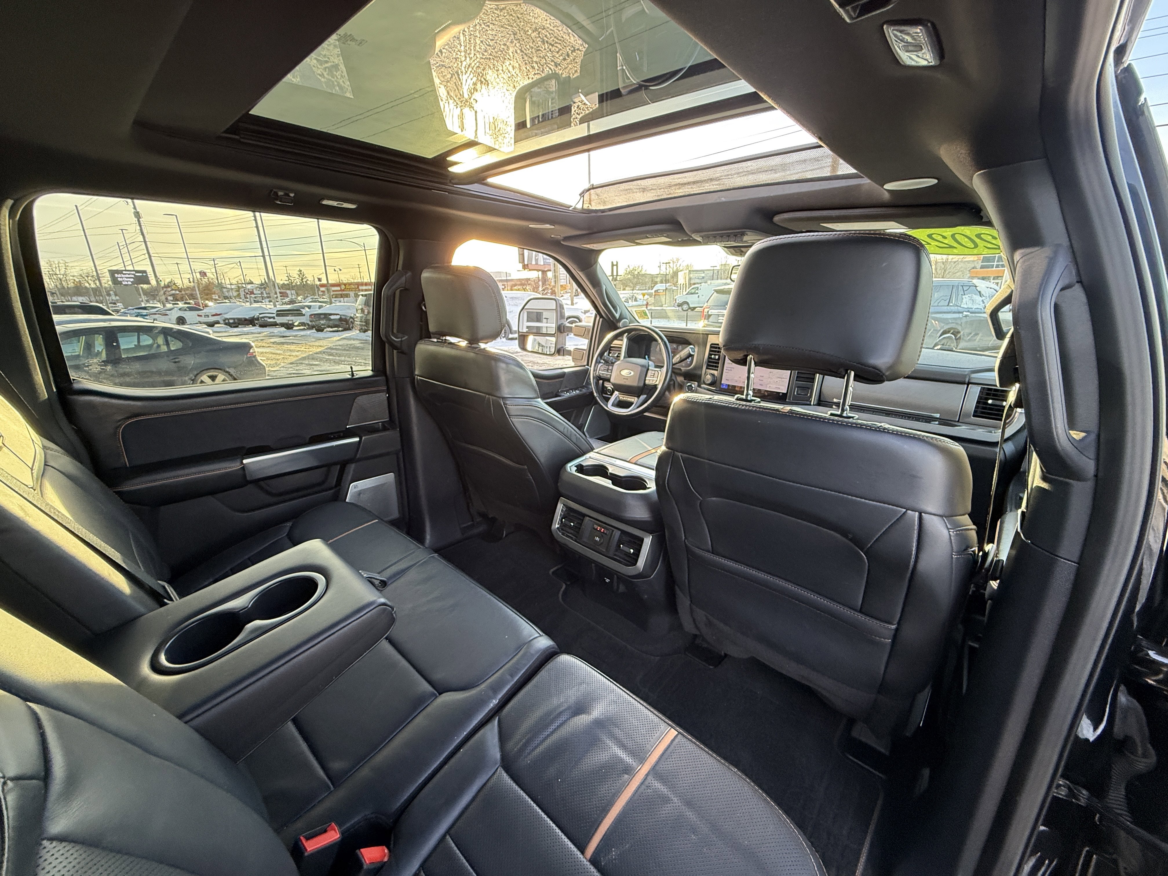 Used 2024 Ford F250 Platinum image 36