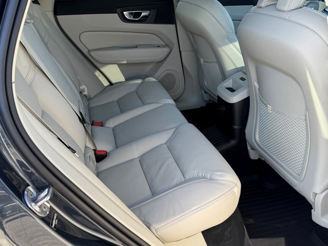 New 2026 Volvo XC60 T8 Ultra w/ Protection Package Premier image 13