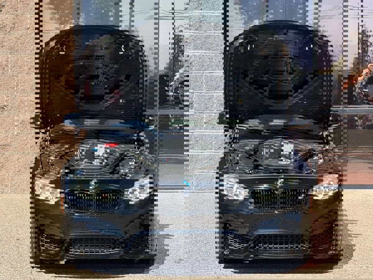 Used 2017 BMW M4 Coupe image 22