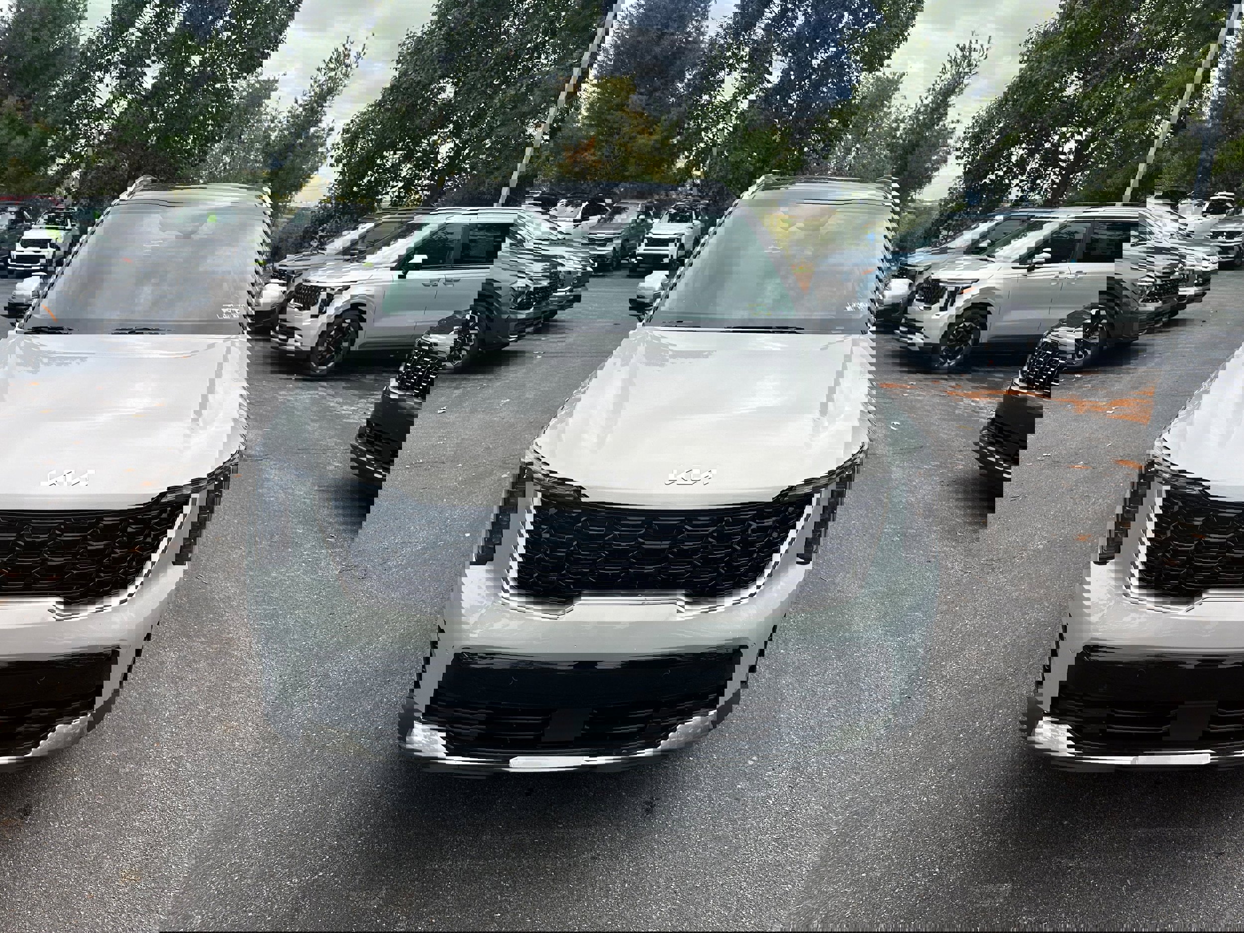 New 2026 Kia Sorento S image 2