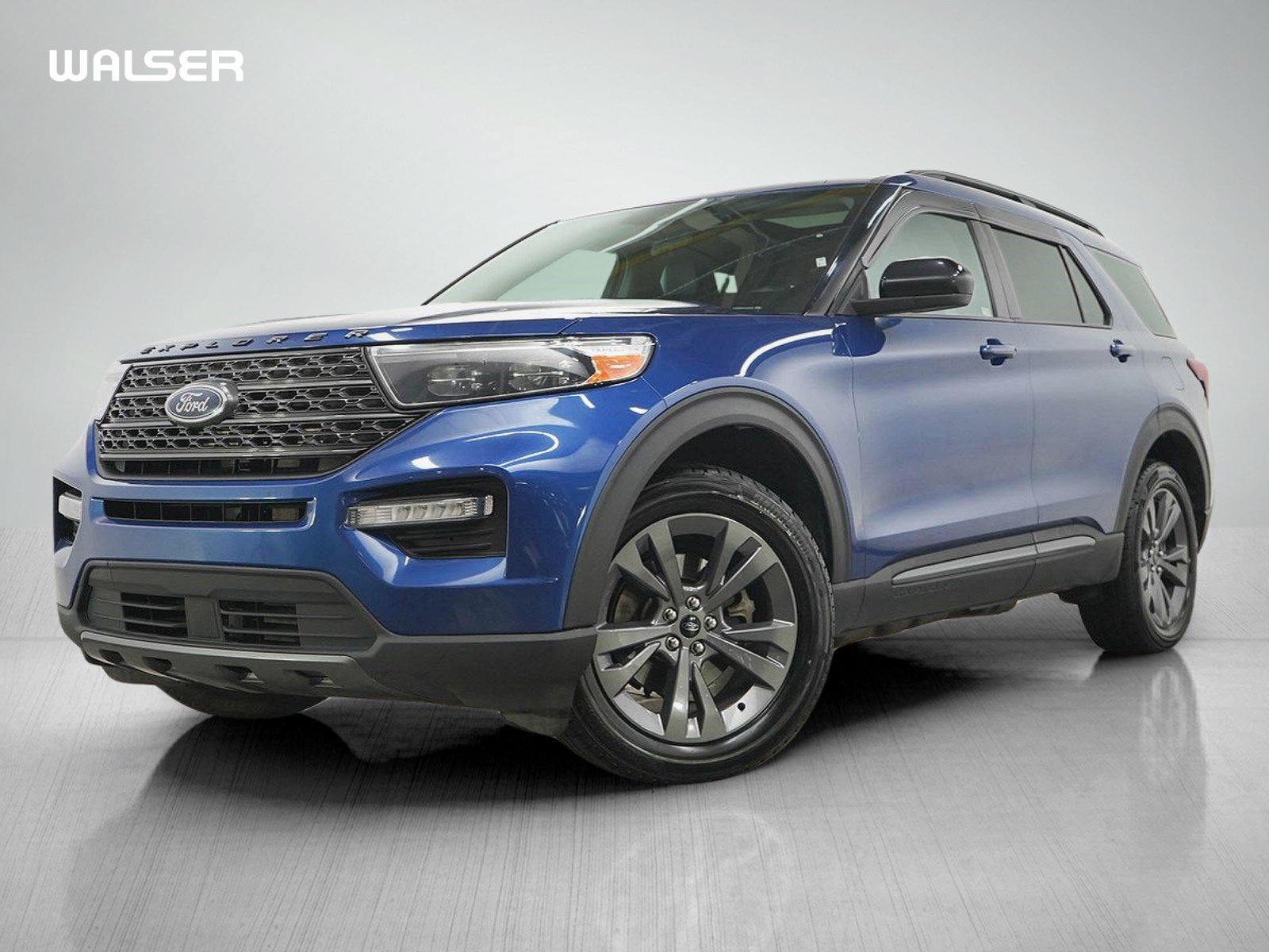 Used 2022 Ford Explorer XLT w/ XLT Sport Appearance Package
