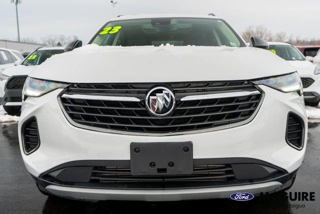 Used 2023 Buick Envision Essence w/ Sport Touring Package image 3