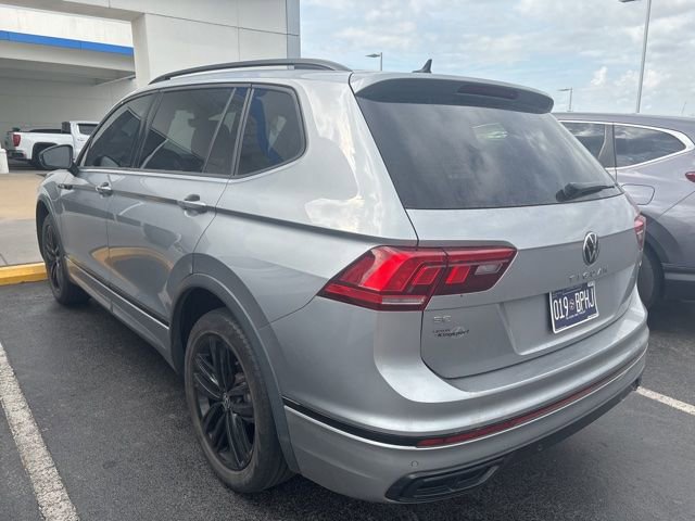 Used 2022 Volkswagen Tiguan SE R-Line image 5