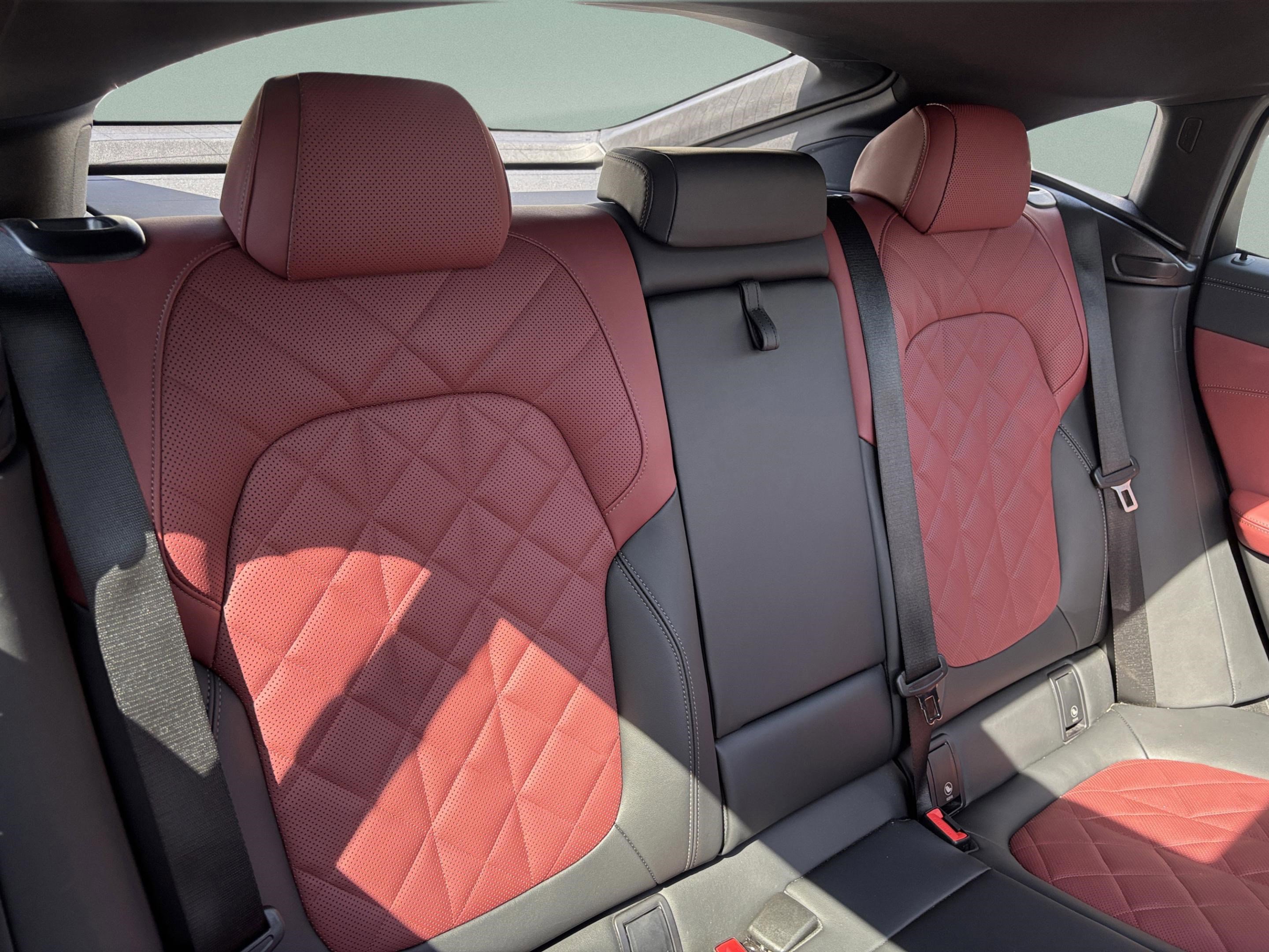 Used 2026 BMW X6 xDrive40i image 26