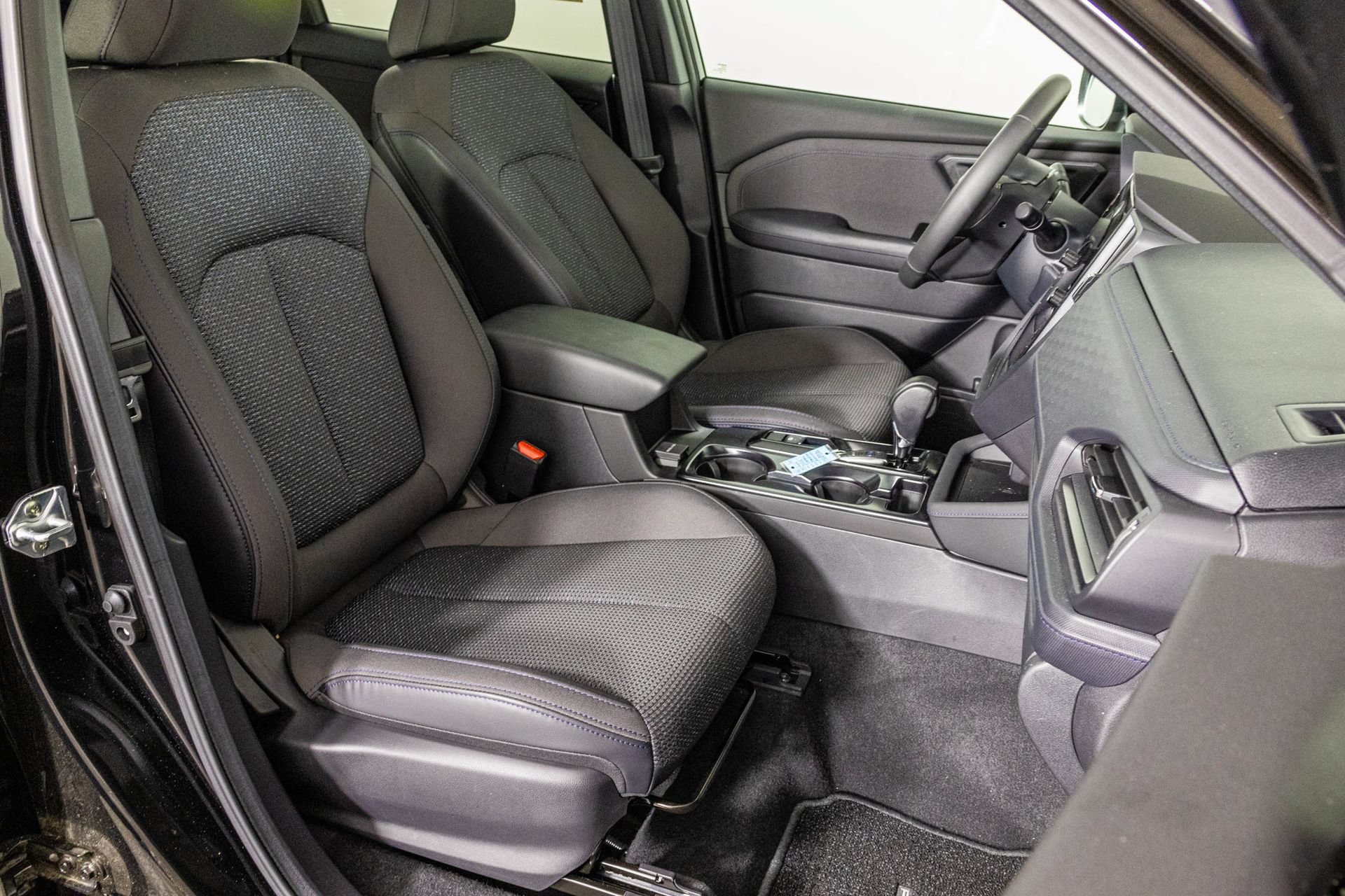 Used 2026 Subaru Forester Premium AWD/4WD image 45
