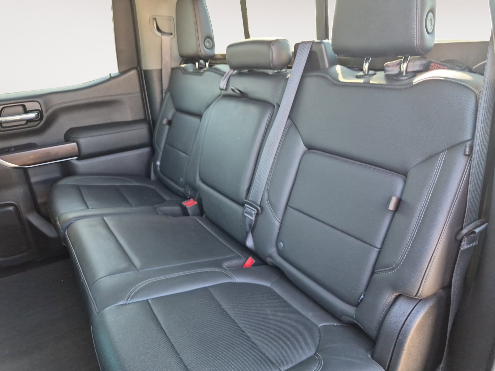Used 2019 GMC Sierra 1500 SLT image 24