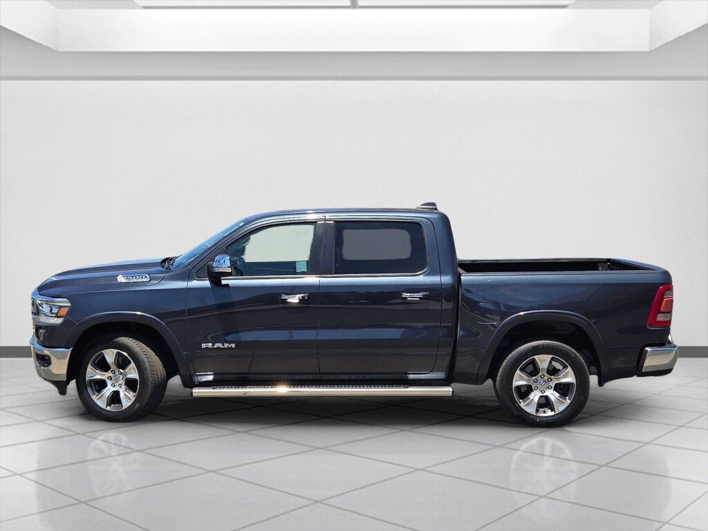 Used 2019 RAM 1500 Laramie AWD/4WD image 8