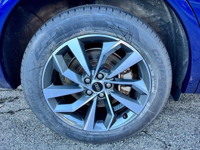Certified 2024 Audi Q5 2.0T Premium Plus w/ Premium Plus Package AWD/4WD image 16