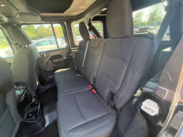 Used 2020 Jeep Wrangler Unlimited Sport AWD/4WD image 14