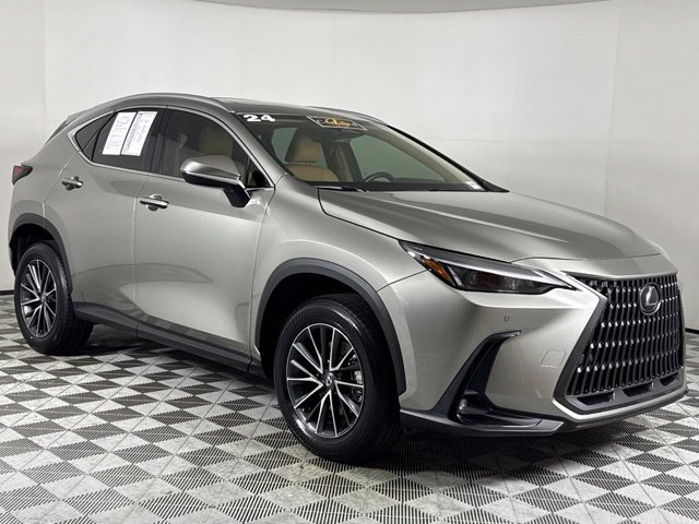 Used 2024 Lexus NX 350 AWD image 11