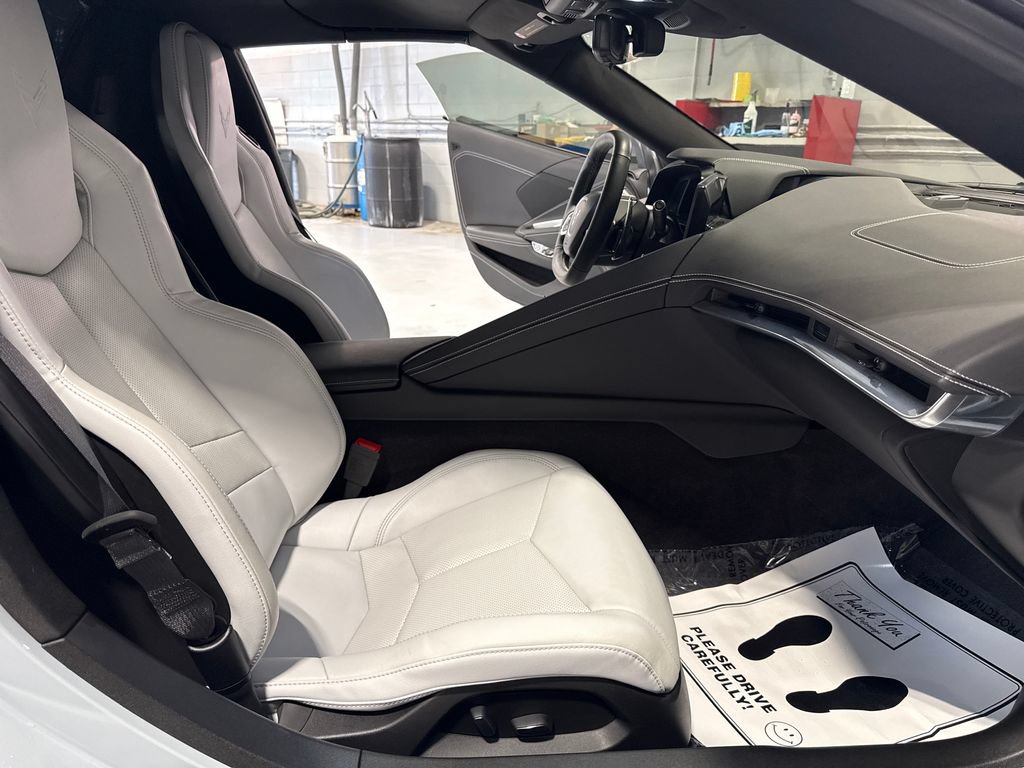 Used 2024 Chevrolet Corvette Stingray Convertible w/ Z51 Performance Package RWD image 33
