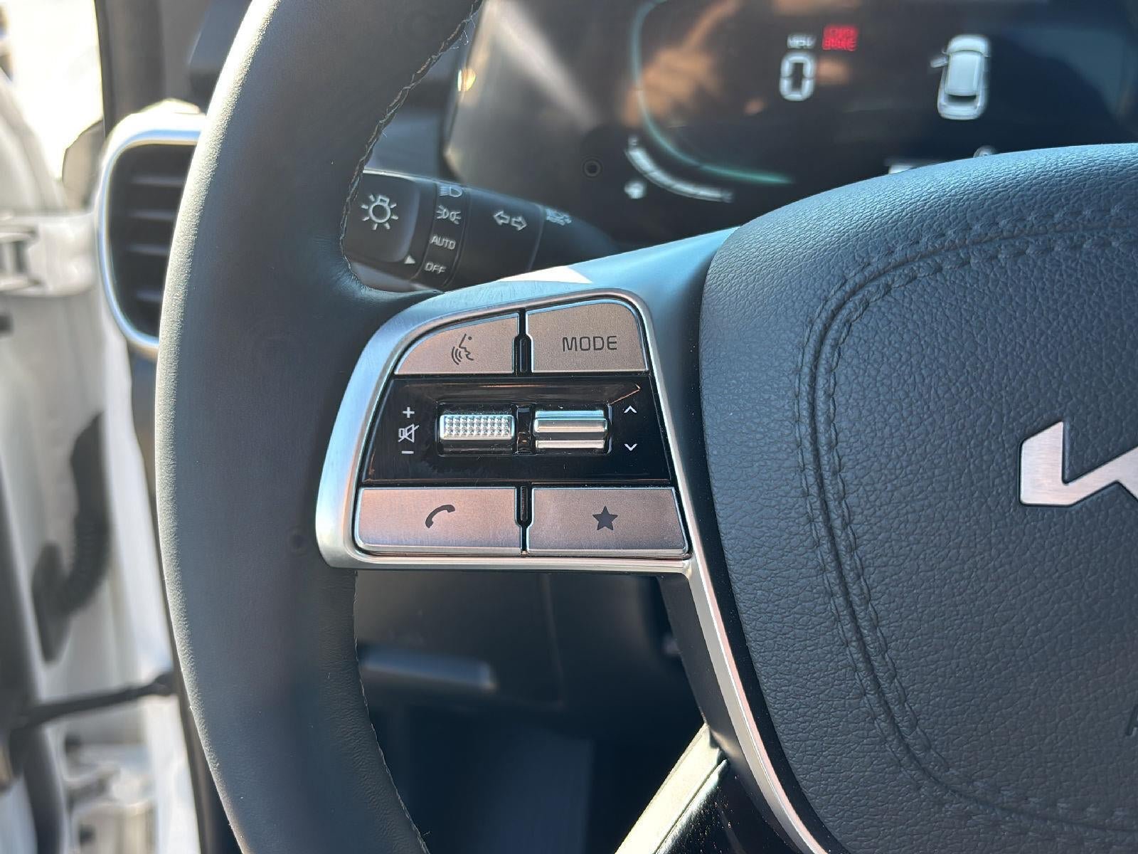 Certified 2025 Kia Telluride EX X-Line AWD/4WD image 13