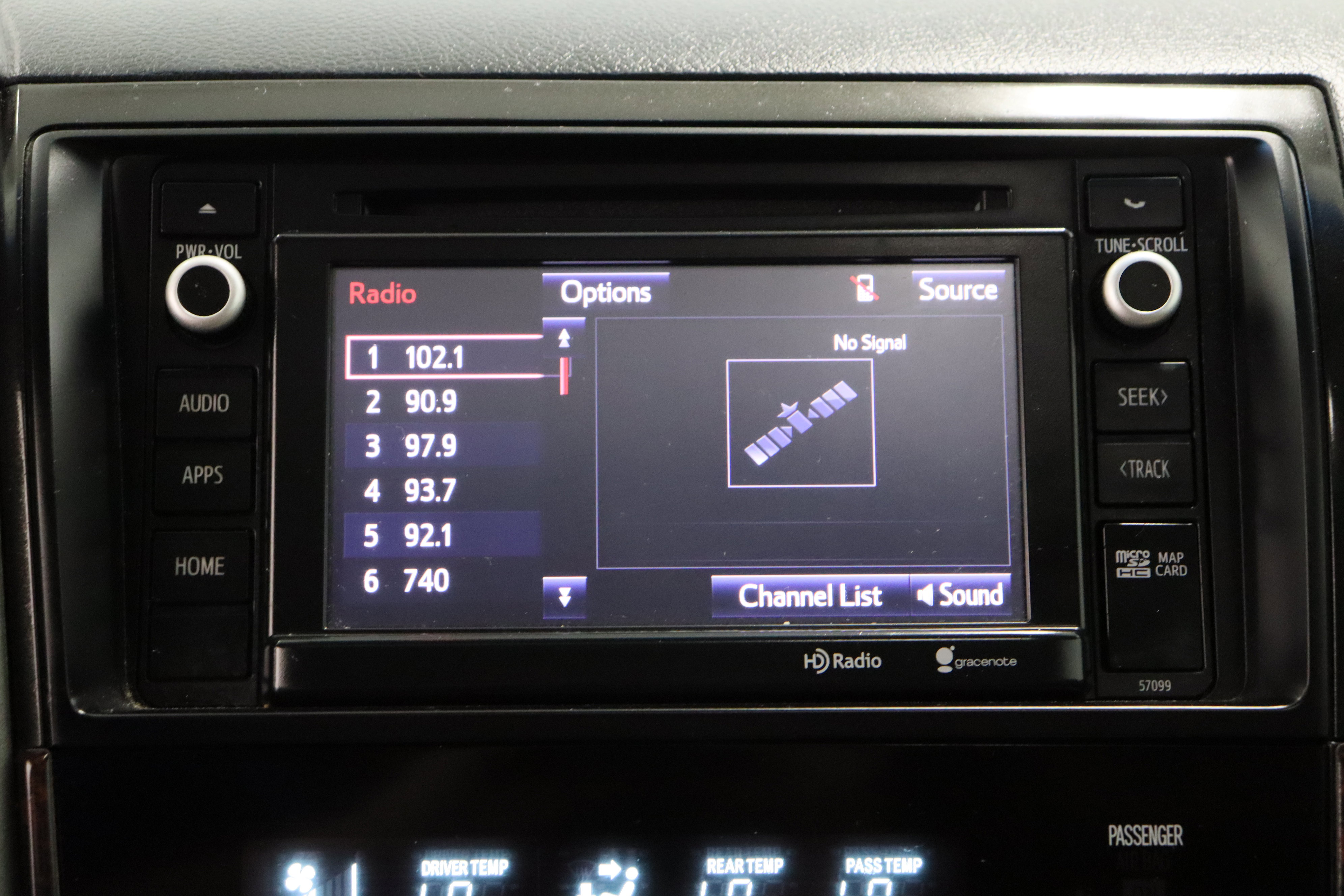 Used 2014 Toyota Sequoia Limited RWD image 18