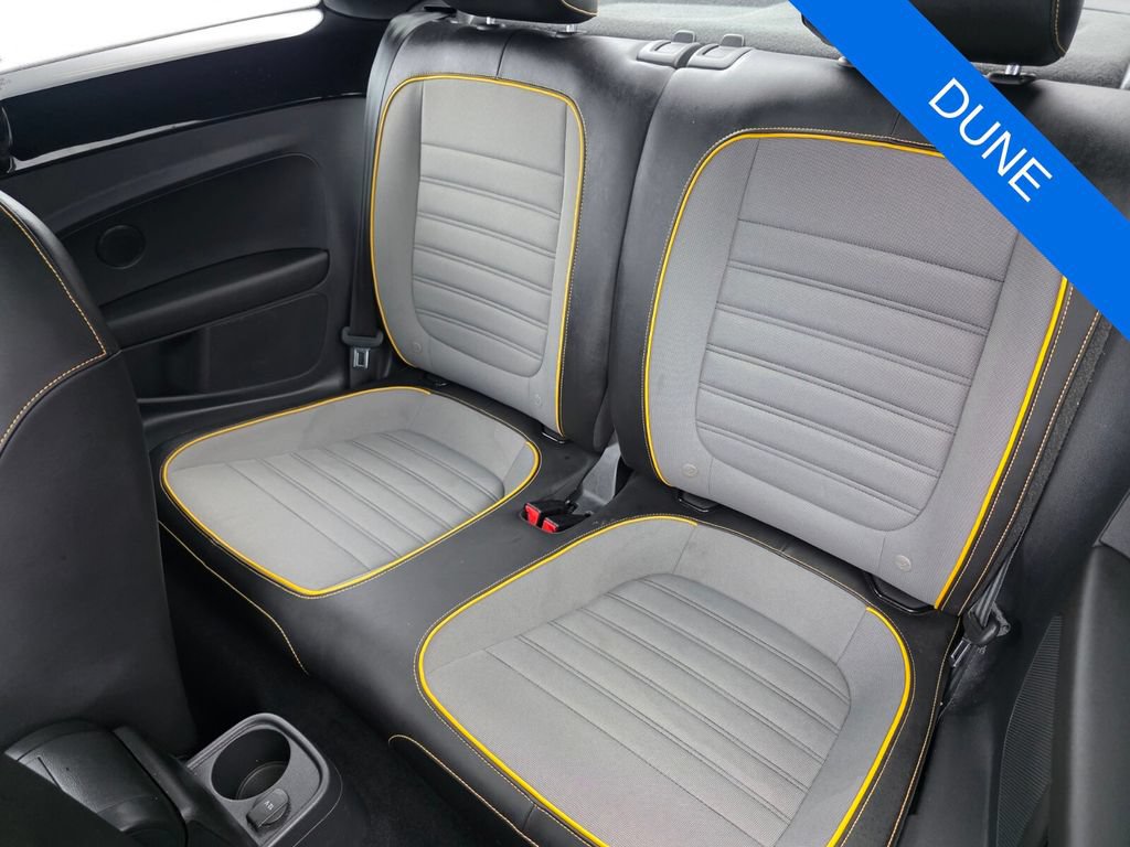 Used 2018 Volkswagen Beetle 2.0T Dune FWD image 13
