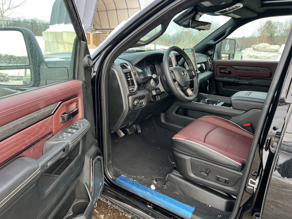 New 2026 RAM 3500 Limited AWD/4WD image 15