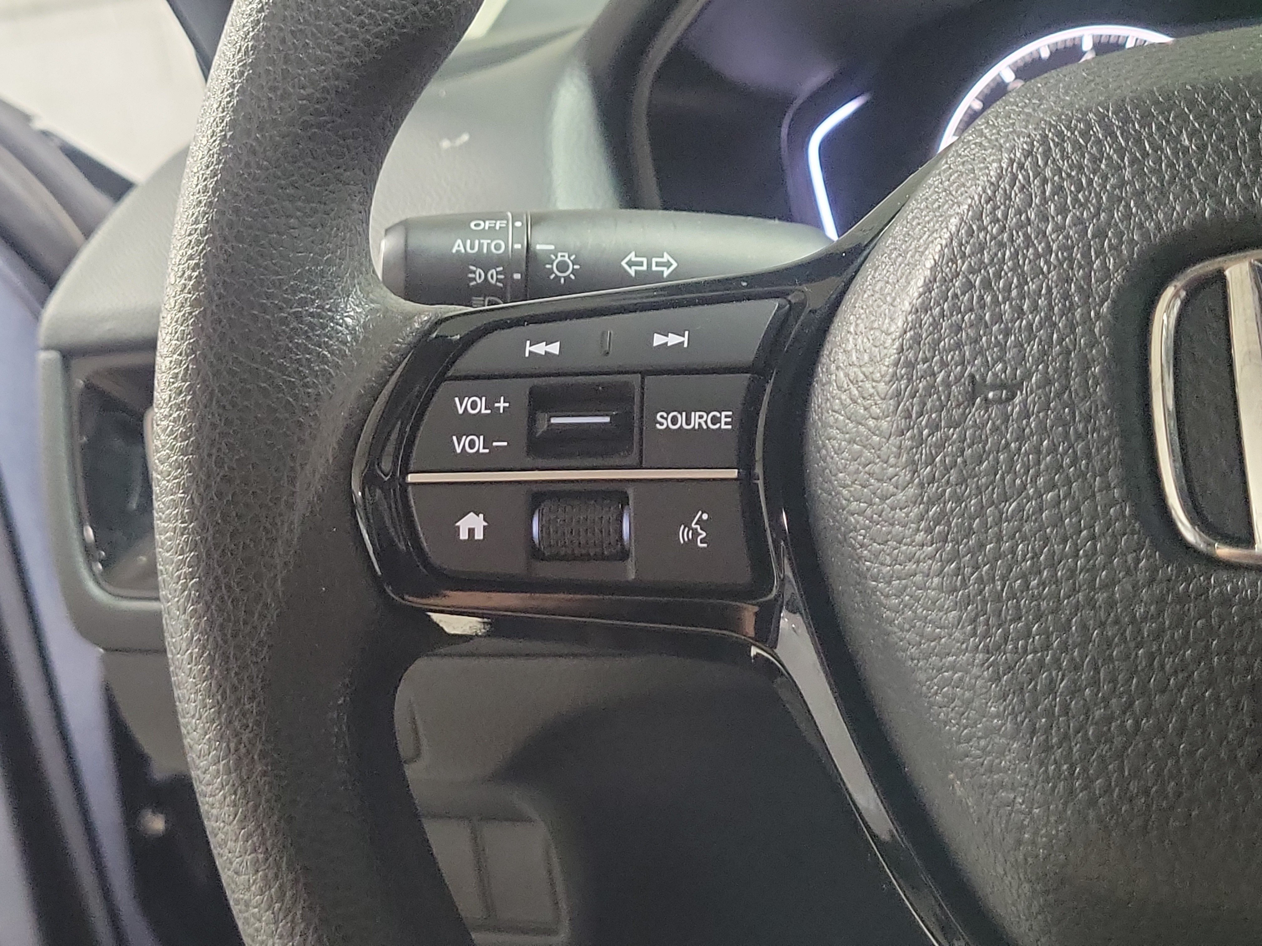 Used 2025 Honda Civic LX image 22