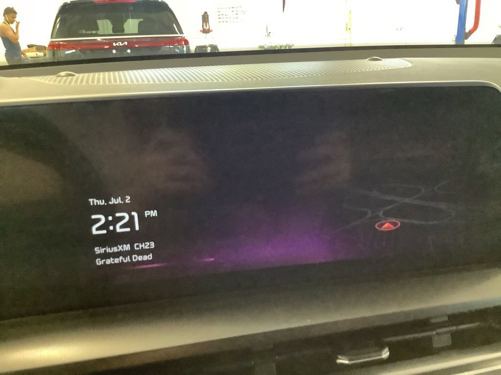 Certified 2023 Kia Telluride S w/ S Sunroof Package AWD/4WD image 29