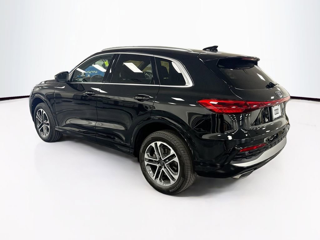Used 2025 Audi Q5 Premium Plus w/ Premium Plus AWD/4WD image 7