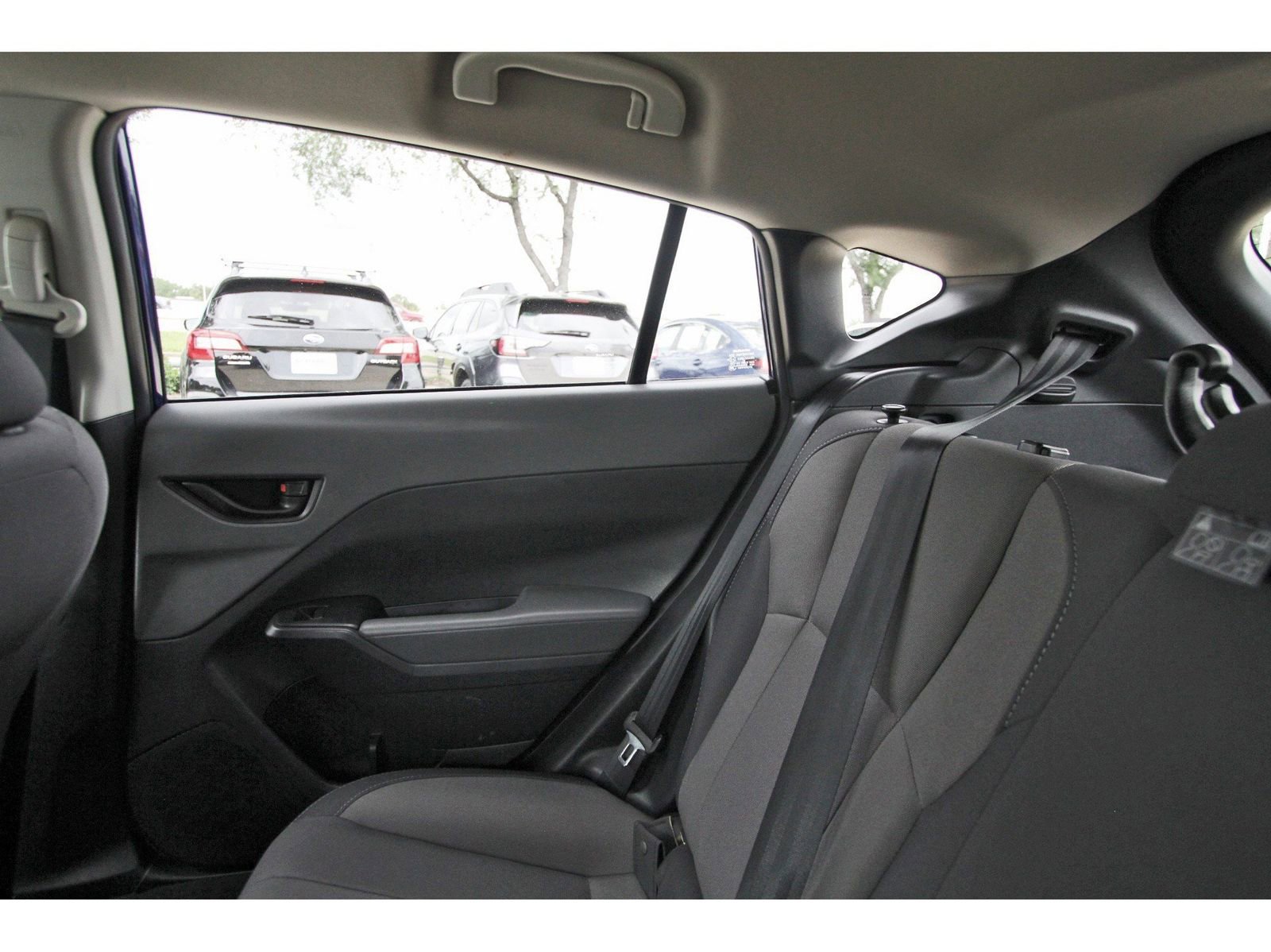 Used 2024 Subaru Crosstrek 2.0i AWD/4WD image 11