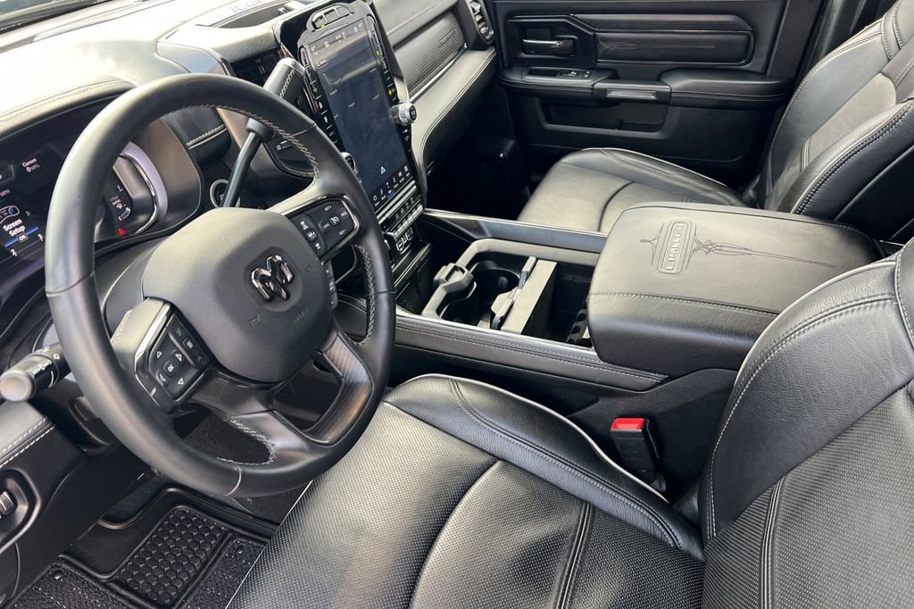Used 2024 RAM 2500 Limited image 10