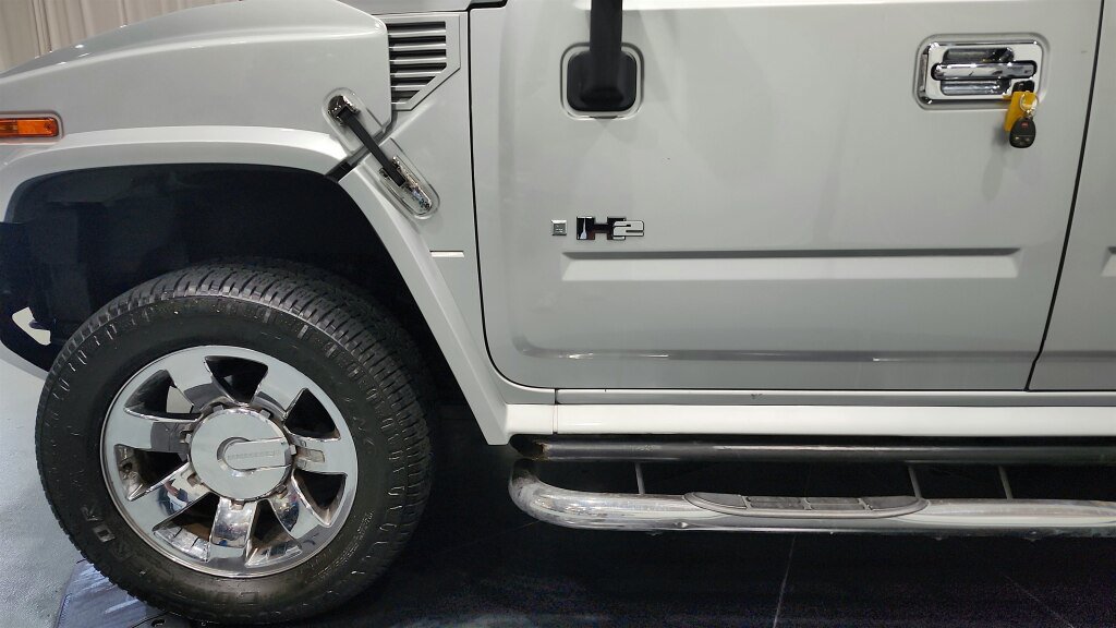 Used 2009 HUMMER H2 Luxury AWD/4WD image 20