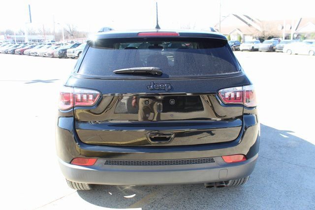 Used 2020 Jeep Compass Latitude image 4