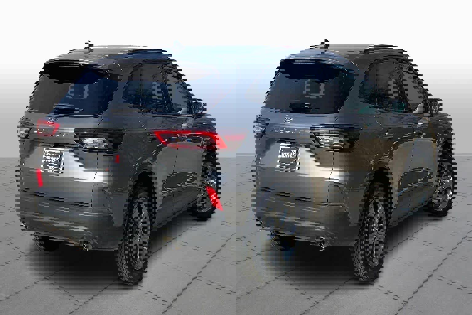 Used 2025 Ford Escape ST-Line image 11