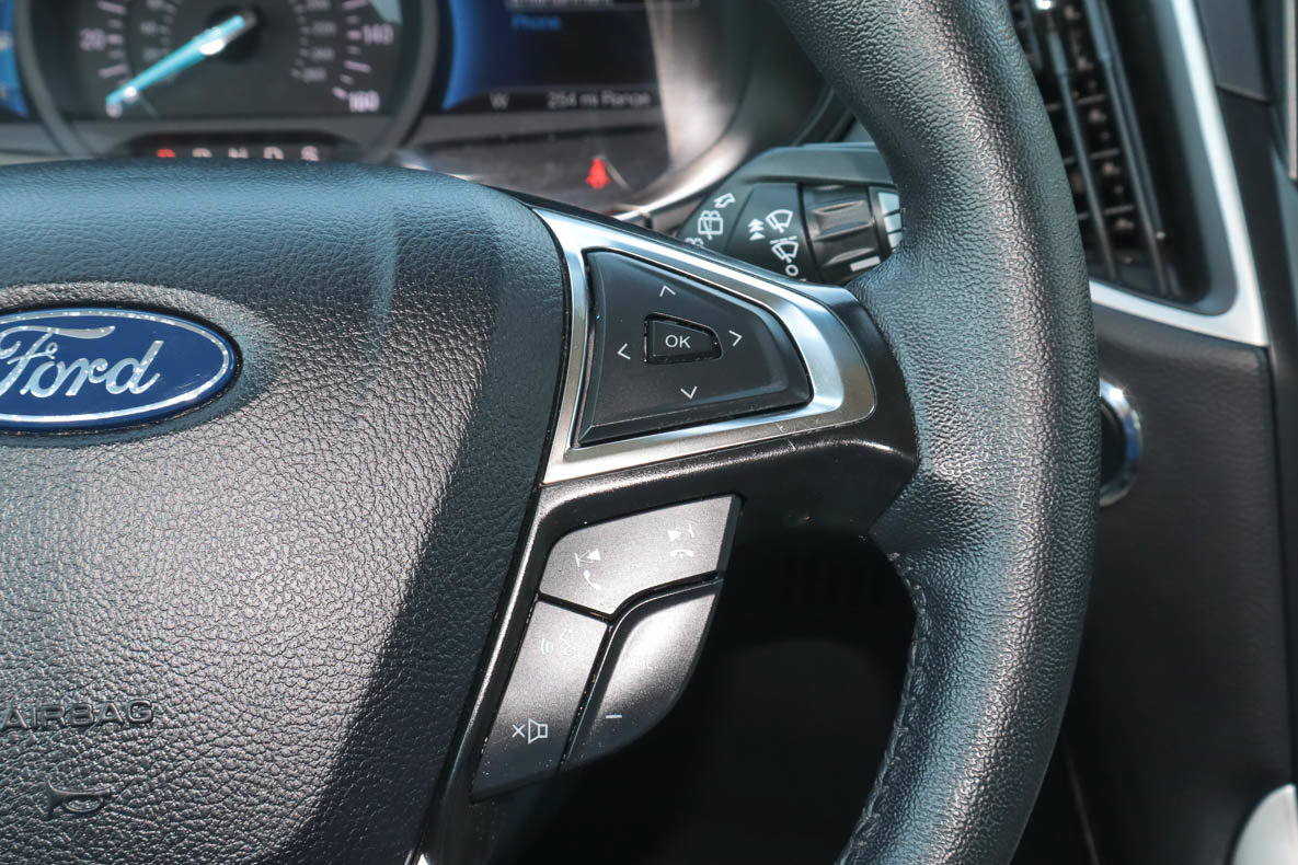 Used 2024 Ford Edge SEL AWD/4WD image 24
