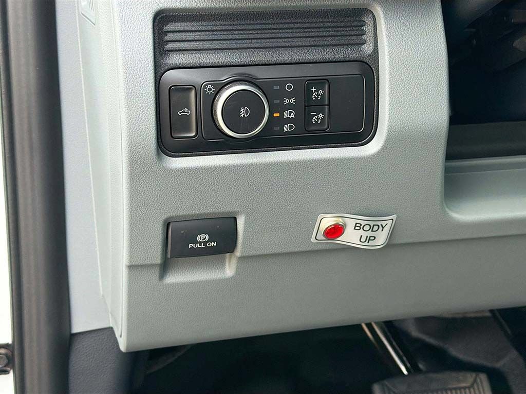 New 2026 Ford F550 4x4 Crew Cab image 26