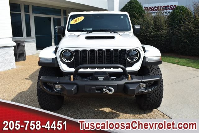 Used 2024 Jeep Wrangler Unlimited Rubicon 392 w/ Dual Top Group AWD/4WD image 3