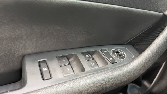 Used 2018 Hyundai Sonata Sport FWD image 31