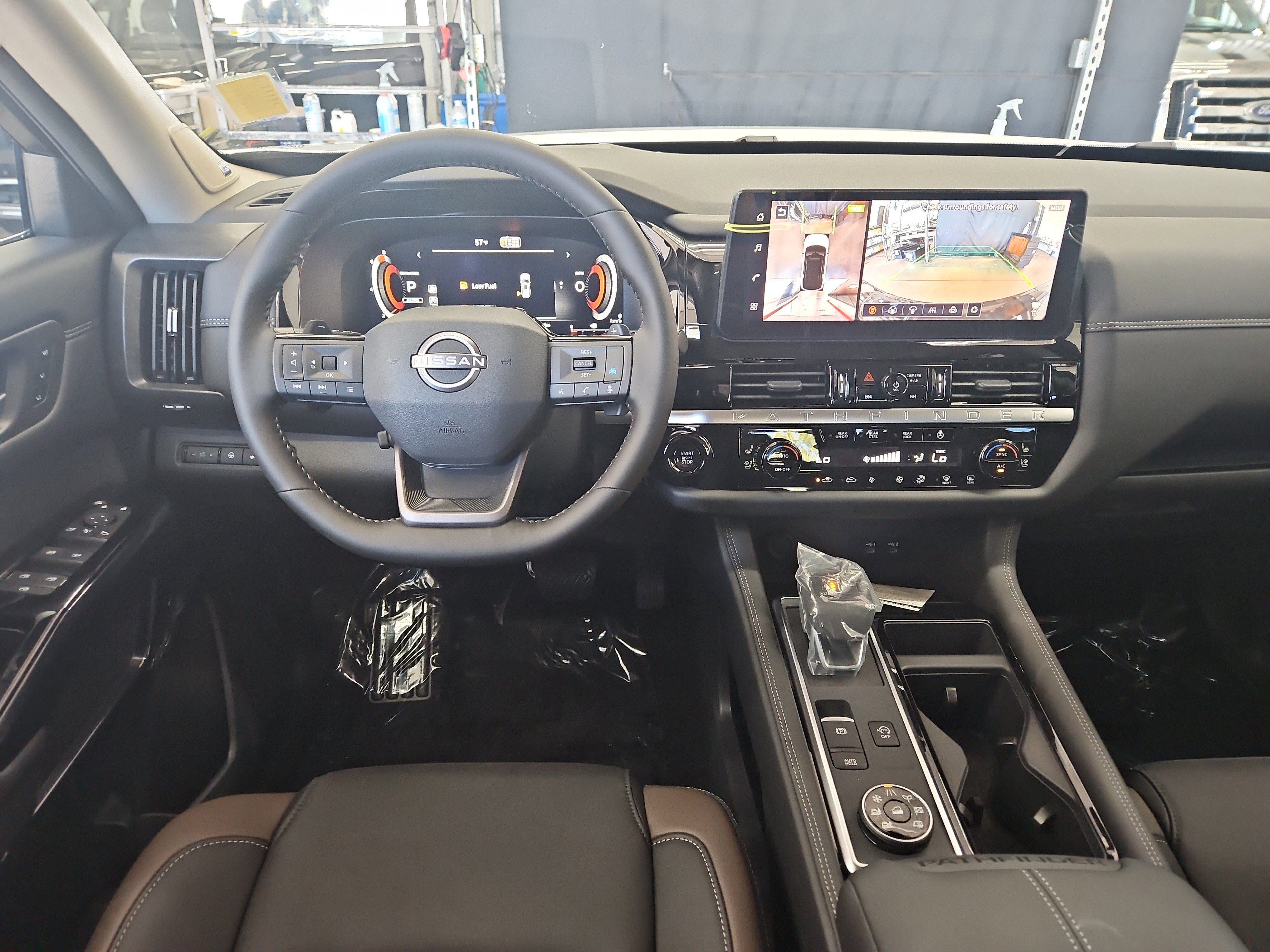 New 2026 Nissan Pathfinder Platinum AWD/4WD image 22