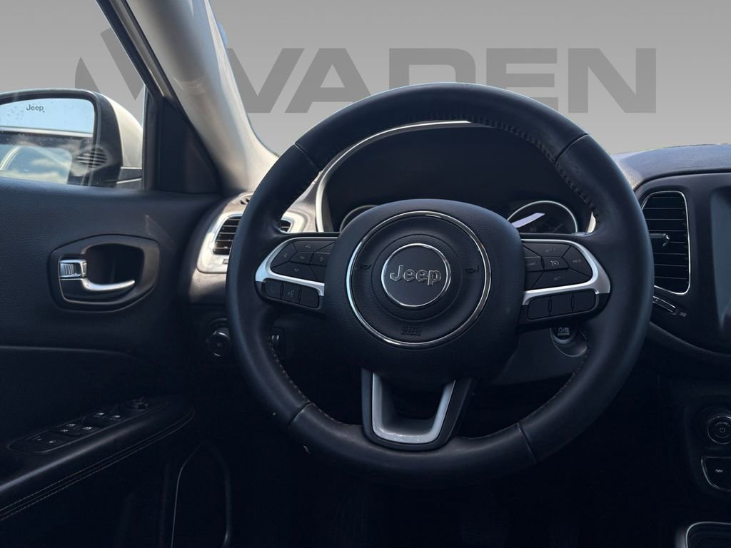 Used 2018 Jeep Compass Latitude w/ Popular Equipment Group image 12