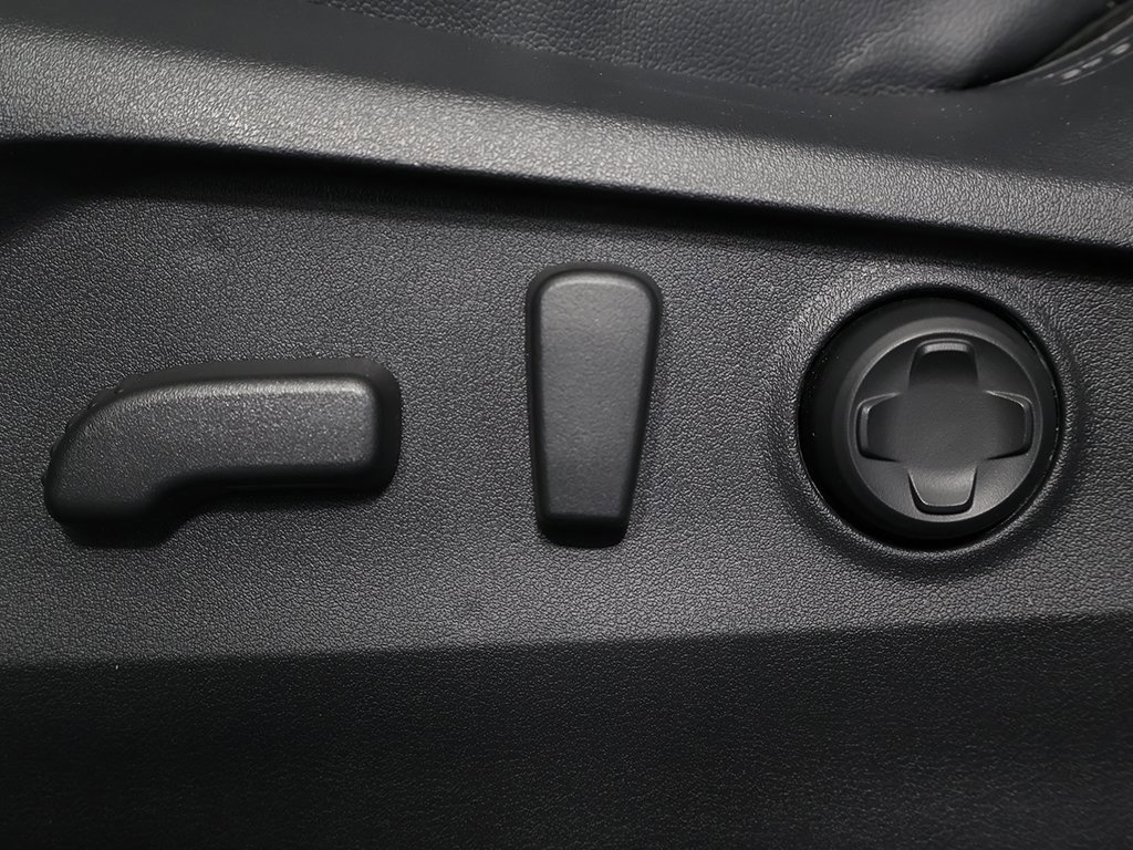 Used 2024 Subaru Outback Touring XT image 32