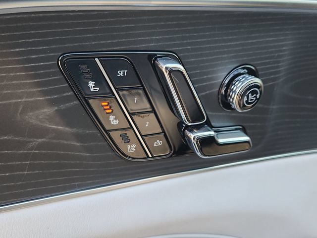 New 2025 Cadillac Lyriq Sport AWD/4WD image 11