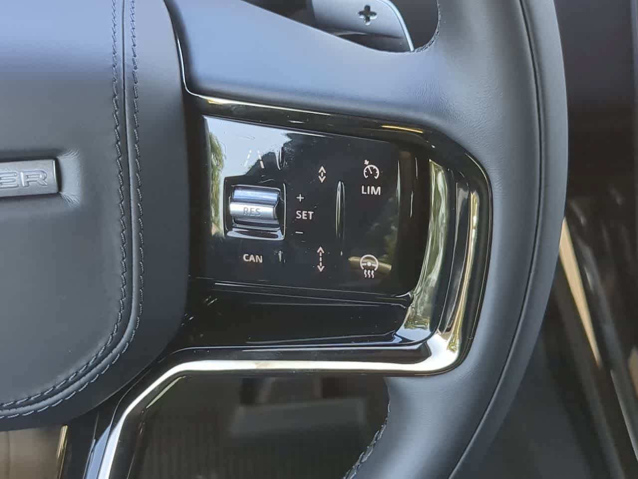 New 2026 Land Rover Range Rover Sport Dynamic SE AWD/4WD image 27