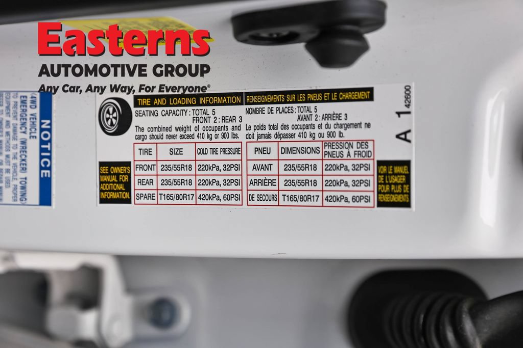 Used 2018 Toyota RAV4 SE AWD/4WD image 36