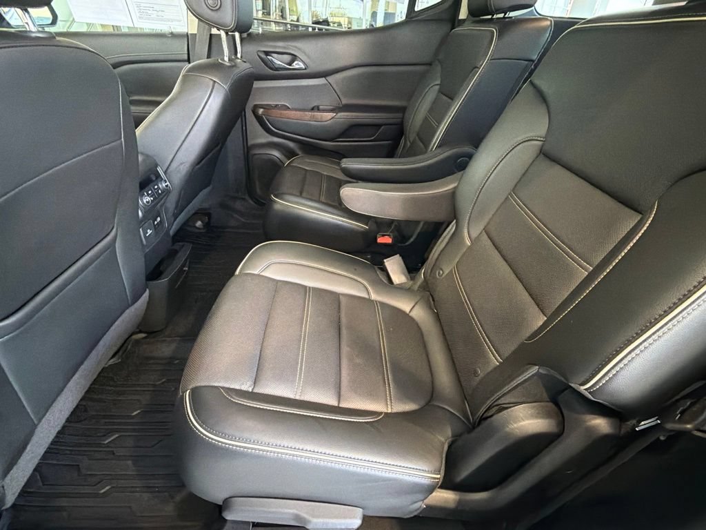Used 2021 GMC Acadia Denali w/ Denali Ultimate Package AWD/4WD image 33