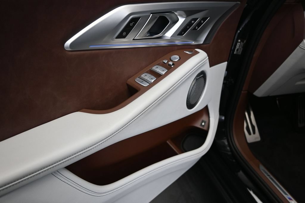 Certified 2023 BMW XM AWD/4WD image 11