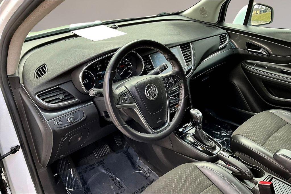 Used 2018 Buick Encore Preferred image 15